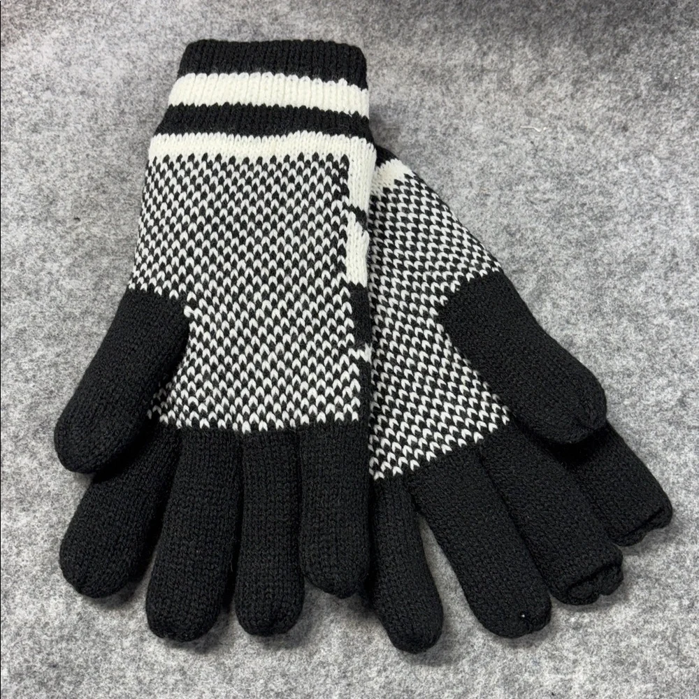 Jober sherpa Black and White Snowflake Knit lined Gloves mittens nwt